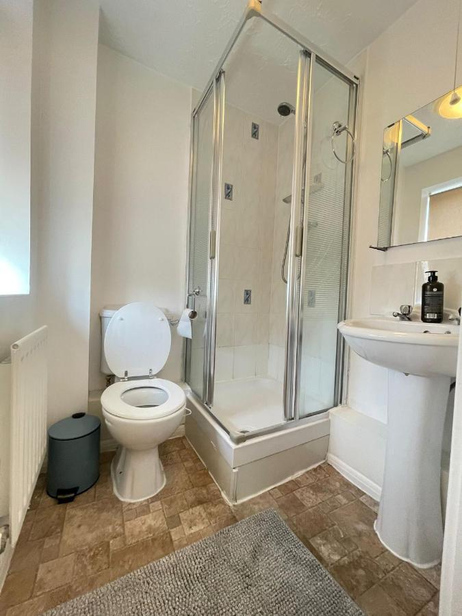 Lovely Double Room With En-Suite In Greenwich ลอนดอน ภายนอก รูปภาพ