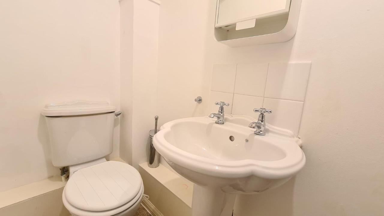 Lovely Double Room With En-Suite In Greenwich ลอนดอน ภายนอก รูปภาพ